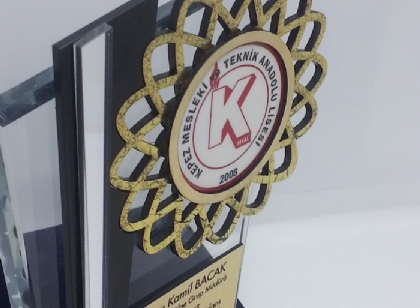 kristal plaket fiyatları