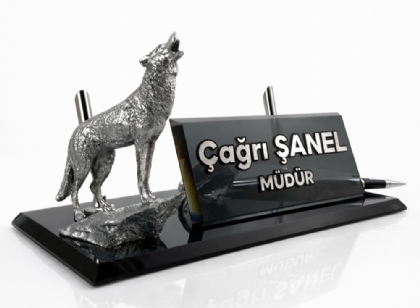 ATY 701 Masa üstü isimlik  Silver Uluyan Kurt biblolu