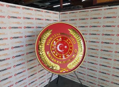 özel tasarım çelenkler valilik ve kaymakamlık çelenkleri